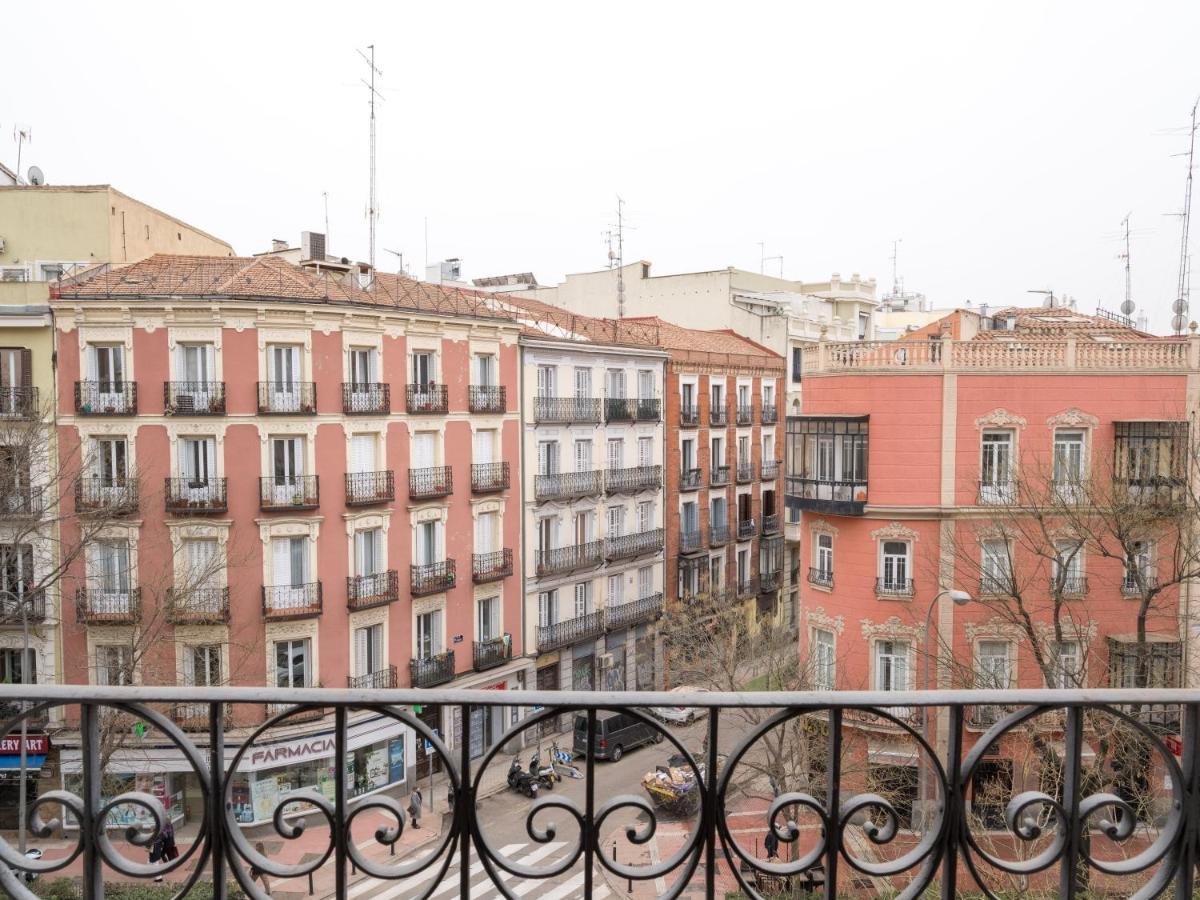 Slow Suites Luchana Madrid Exteriör bild