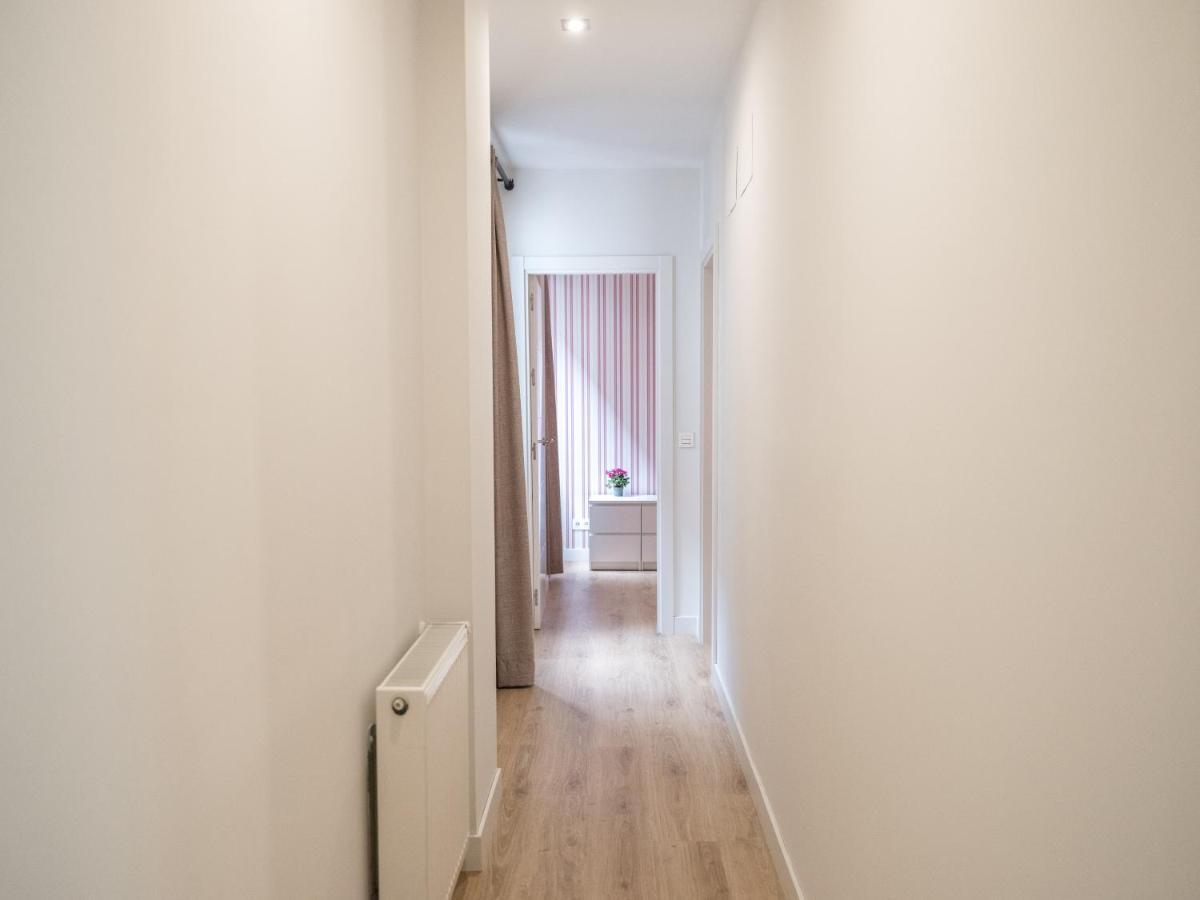 Slow Suites Luchana Madrid Exteriör bild