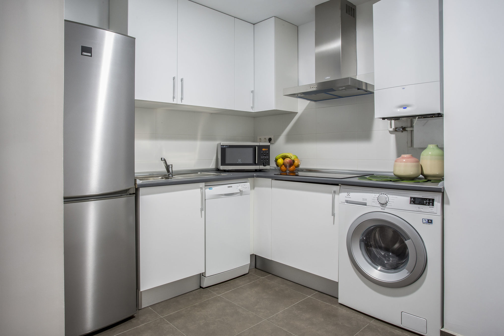 Slow Suites Luchana Madrid Inreriör bild