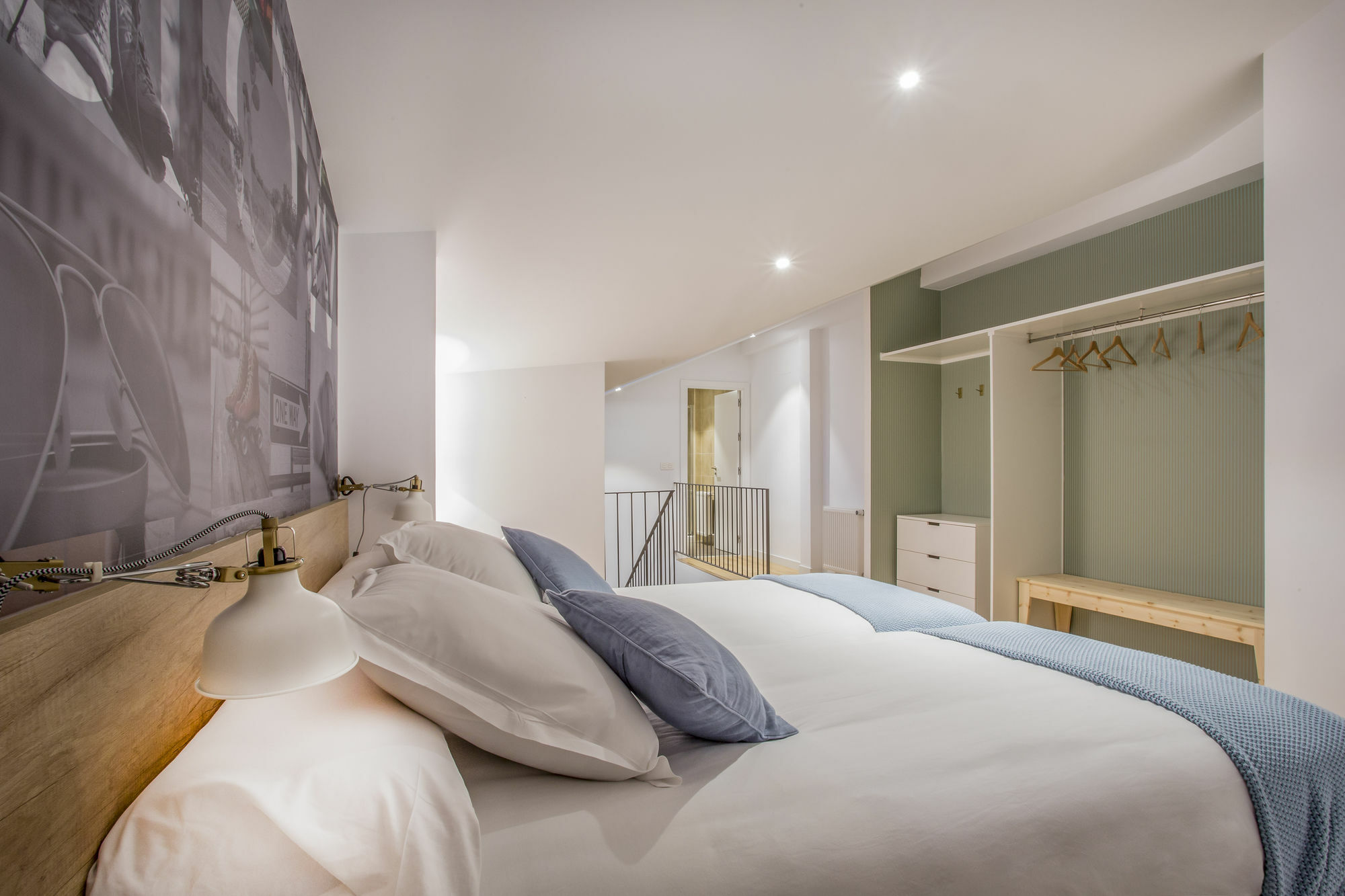 Slow Suites Luchana Madrid Exteriör bild