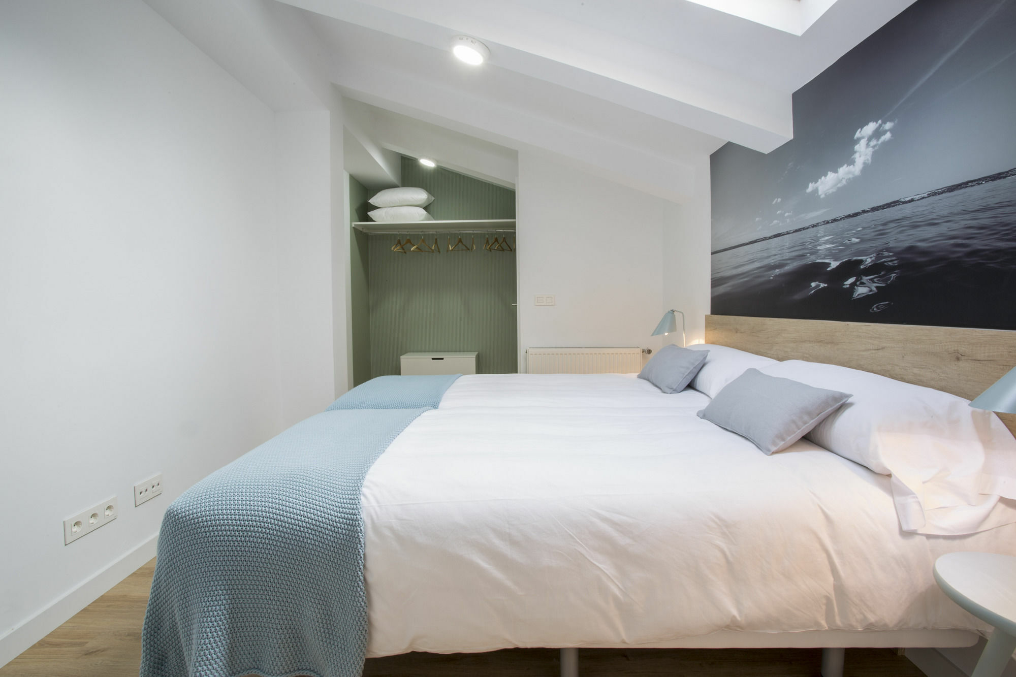 Slow Suites Luchana Madrid Exteriör bild