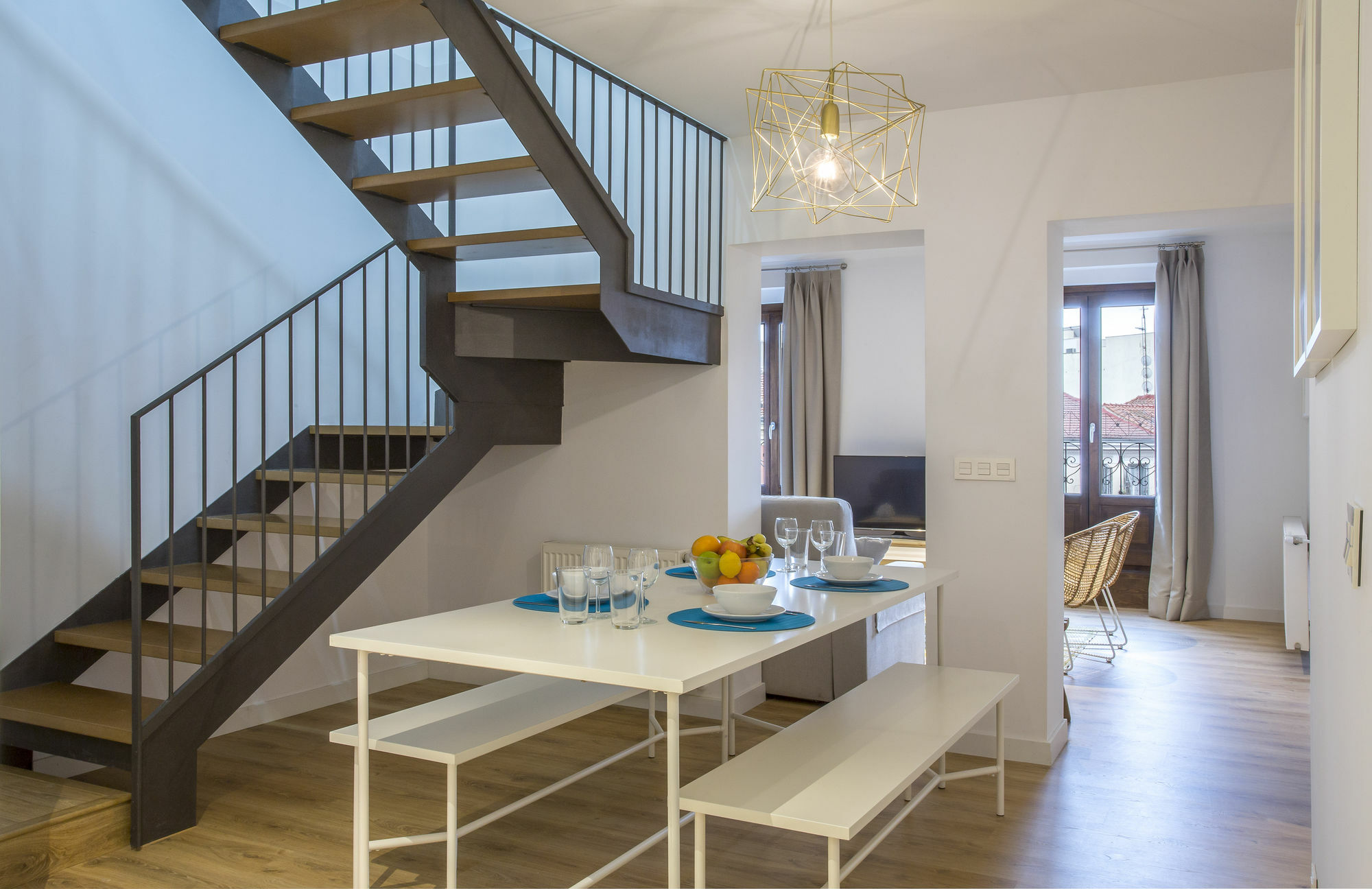 Slow Suites Luchana Madrid Exteriör bild